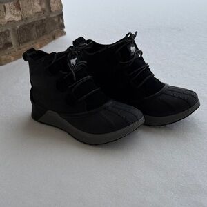 Sorel Black Winter Boots